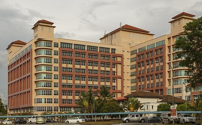 evergreen colour foto centre