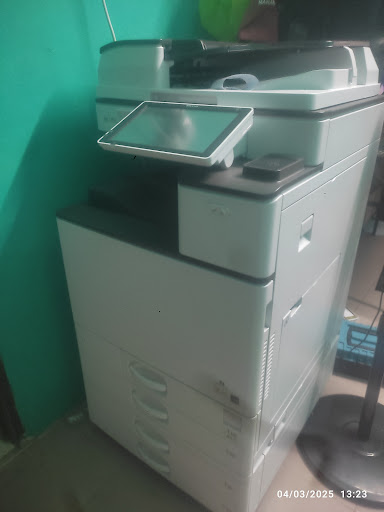 Kedai Fotostat Senyum Itu Sedekah