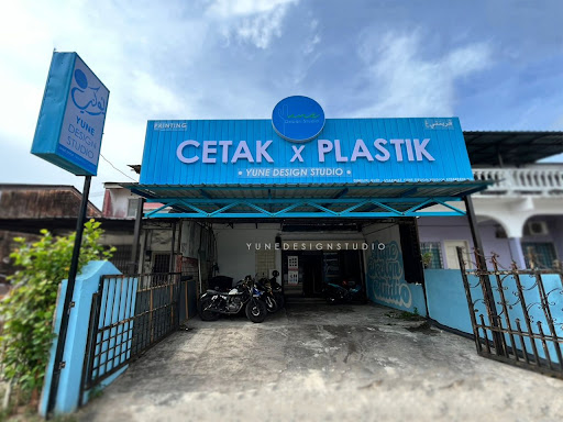 Yune Design Studio (Cetak Plastik Custom)
