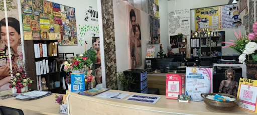 GS CREATIVE DESIGN STUDIO & PRINT CENTRE