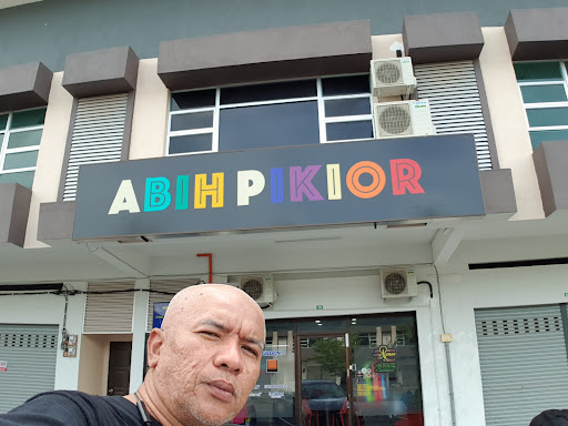 Abih Pikior T-shirt Printing DTG