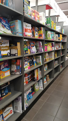 POPULAR bookstore @ AEON MALL Seri Manjung
