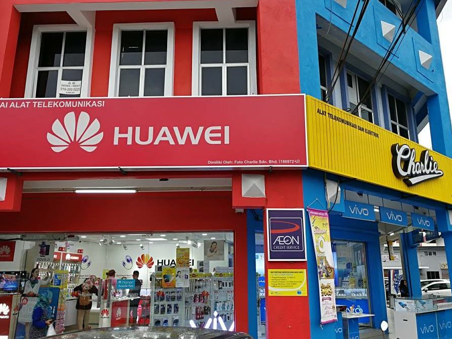 fotocharlie sdn bhd parit raja