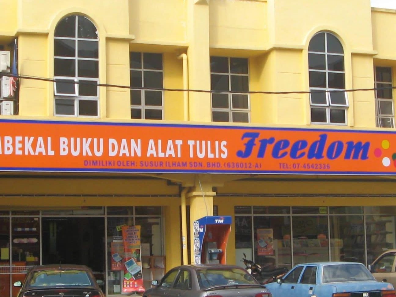Pembekal Buku dan Alat Tulis Freedom Parit Raja 1 pembekal buku dan alat tulis freedom parit raja
