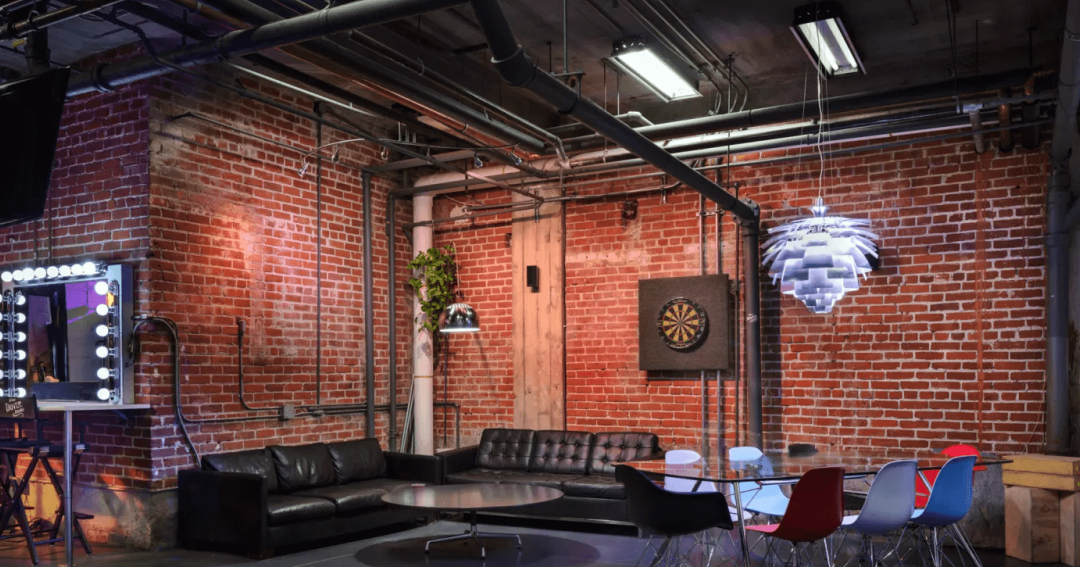 qoova creative studio