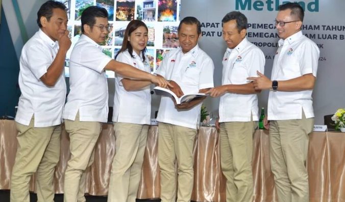senandung timur enterprise ste