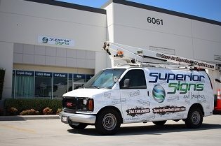superior signs advertising